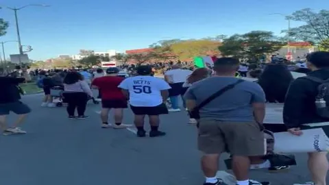 神九航天员刷新舱外作业最长时长纪录